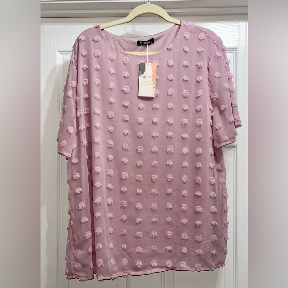 BTFBM casual top, brand new never worn!